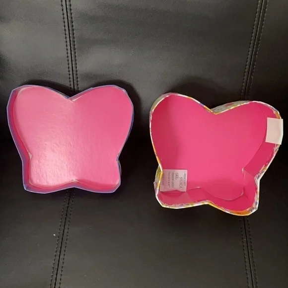 Box - Picture 3 of 4